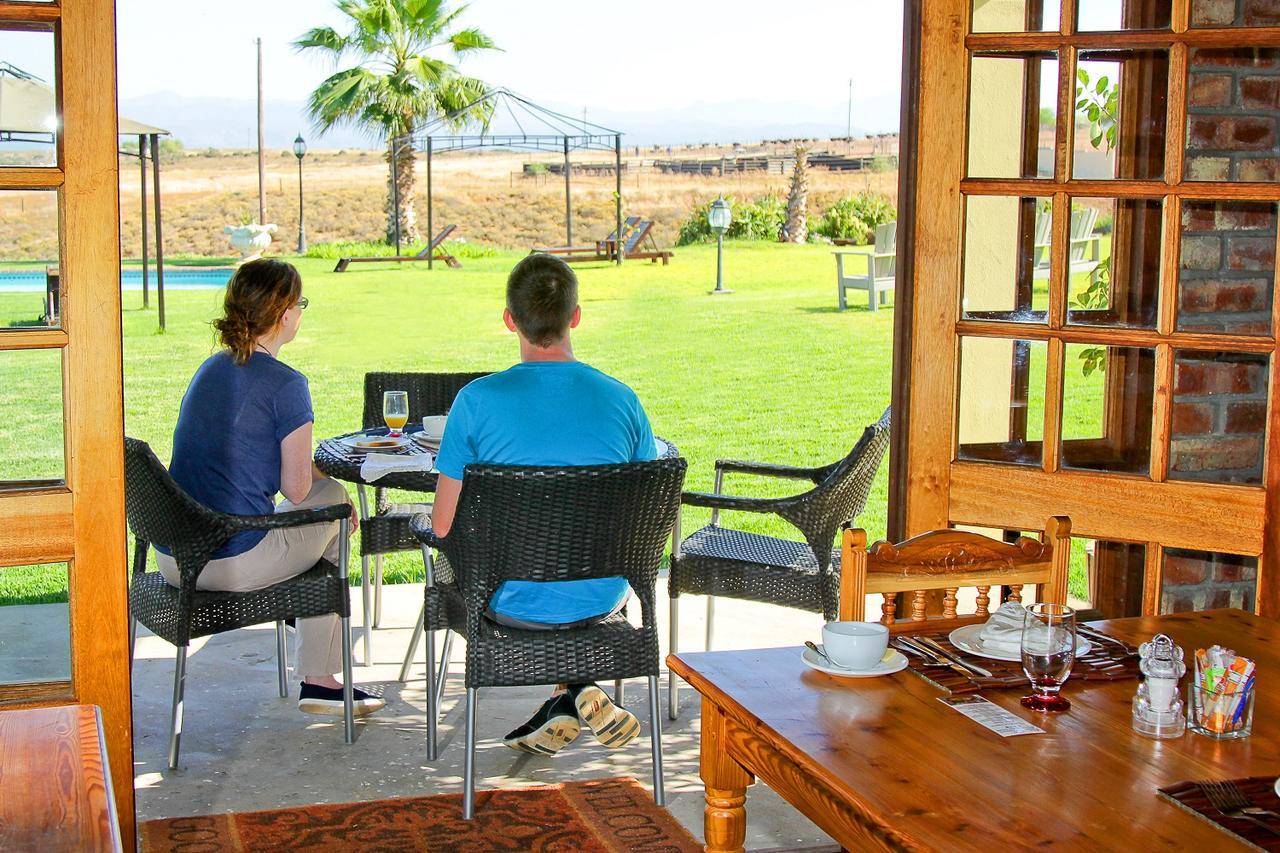 De Denne Country Guest House Oudtshoorn Exterior foto